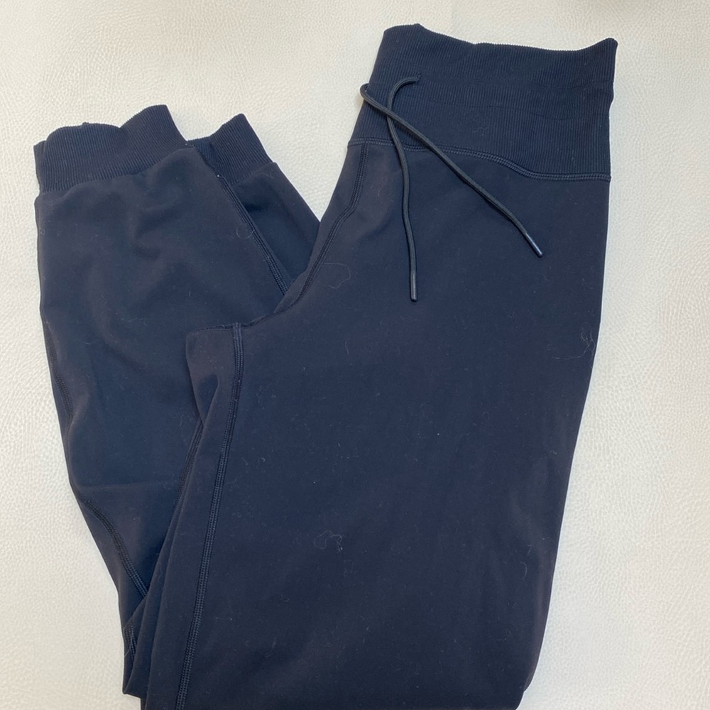 Vuori joggers